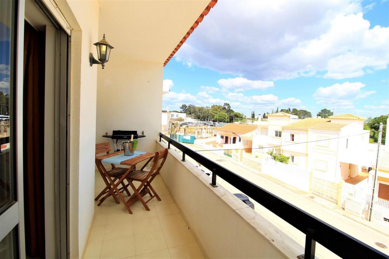Portimao Classic With Pool By Homing Apartment Alvor Exterior photo